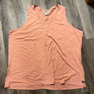 Ariat real size 3x peach tank